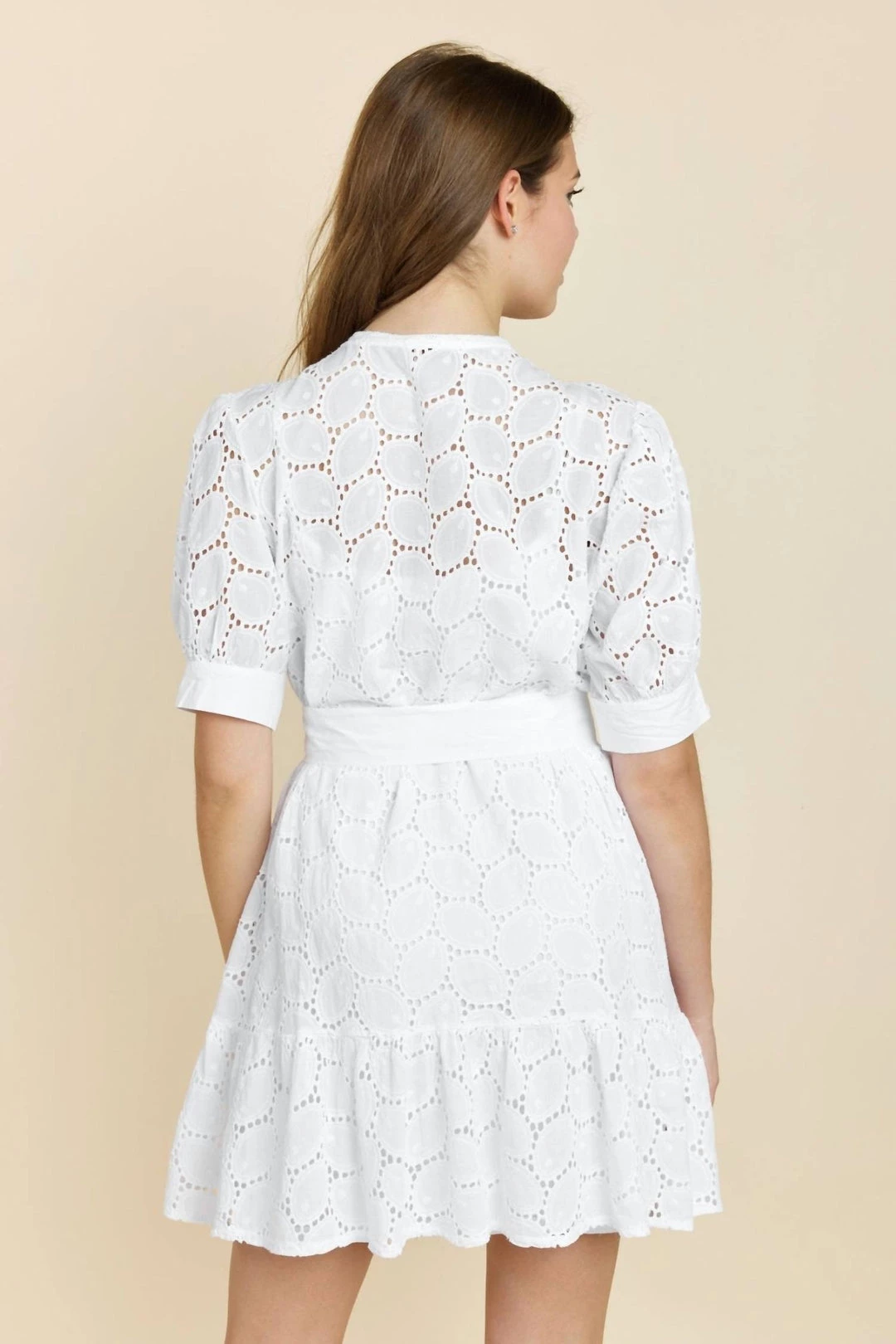 Best reviews of ๐คฉ Sofia Collections Kallie Eyelet ๐ Dress in White - ๐ฉ women ๐ฅ 5 Best reviews of ๐คฉ Sofia Collections Kallie Eyelet ๐ Dress in White - ๐ฉ women ๐ฅ - Image 3